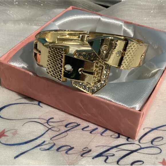 Edgy Gold Belt Buckle Statement Hinged Bracelet Bangle - Picture 10 of 15